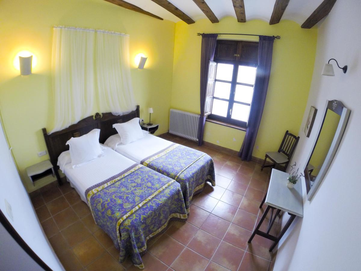 Hospederia Virgen De La Fuente Hotel Penarroya De Tastavins Luaran gambar